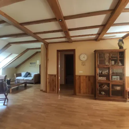 Apartamento Eguzki-lore * Jaca